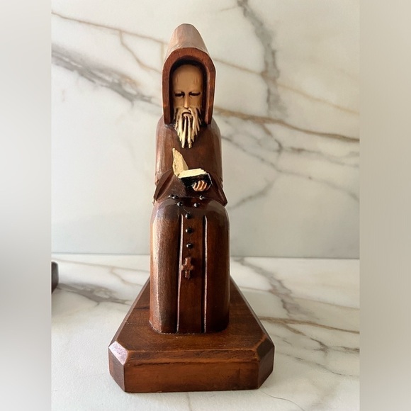 Vintage Mexican Folk Art hand carved wood Monk Priest Frier. 8.5” tall. - Picture 1 of 5
